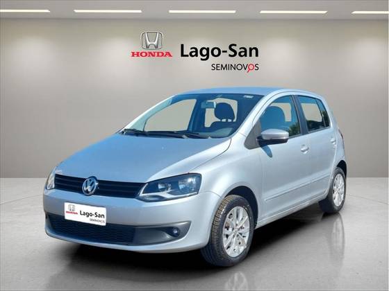 VOLKSWAGEN FOX 1.0 MI 8V FLEX 4P MANUAL VOLKSWAGEN FOX 1.0 MI 8V FLEX 4P MANUAL